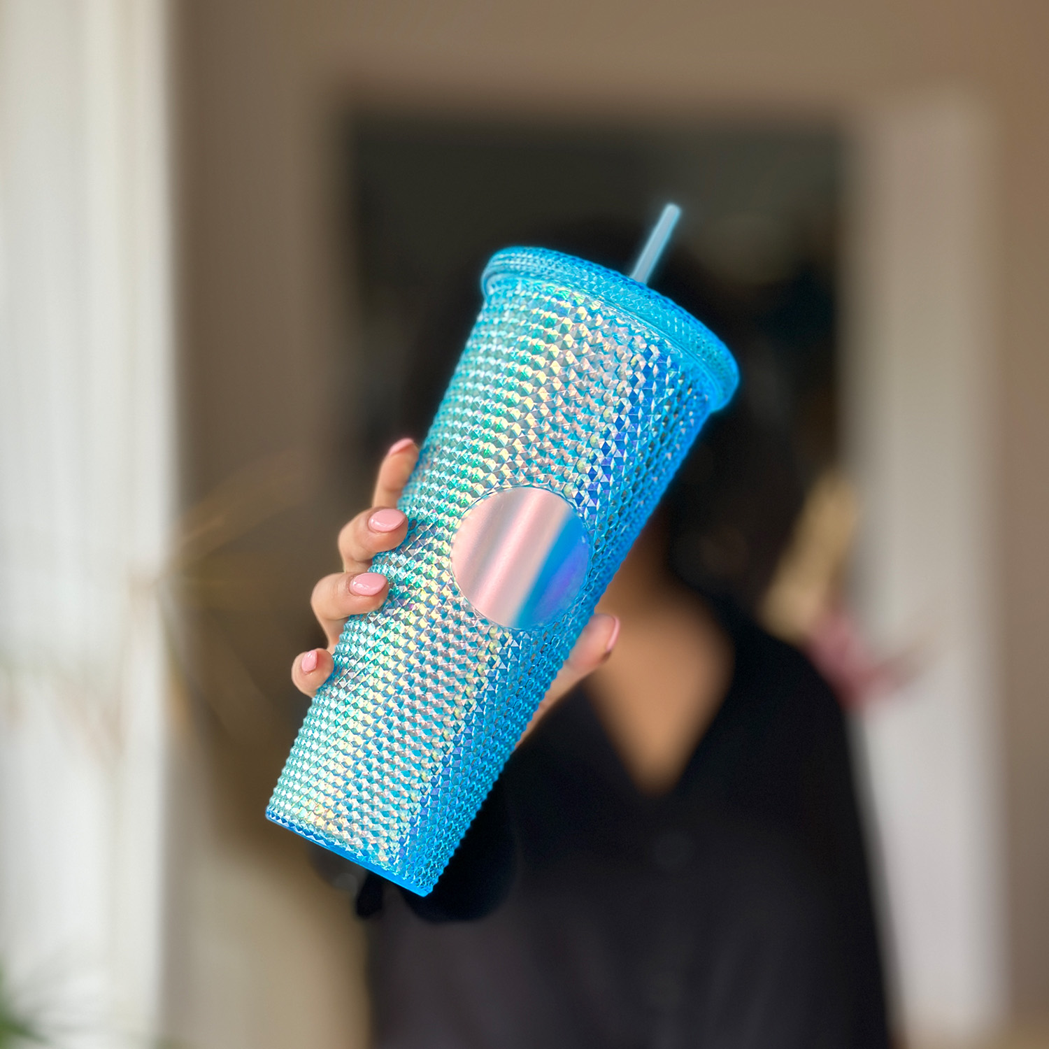 Badcup_hellblau_glanz